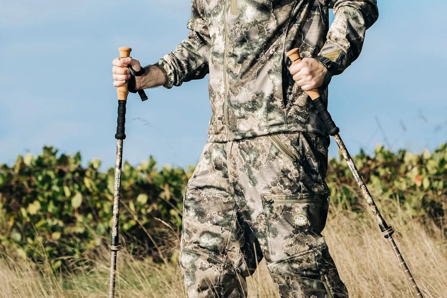Carbon Fiber Trekking Poles With Adjustable Quick Locks