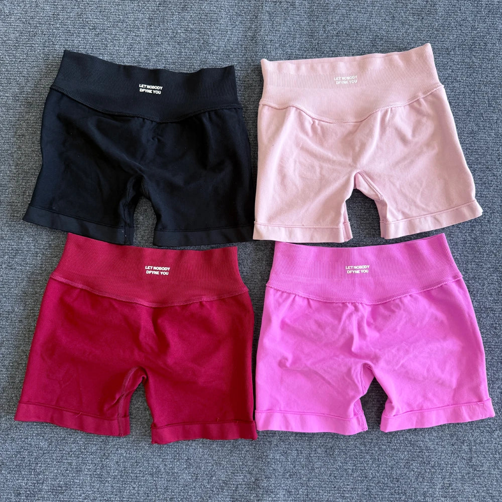 Craft of Weaving Impact Logo Shorts Women Seamless Yoga