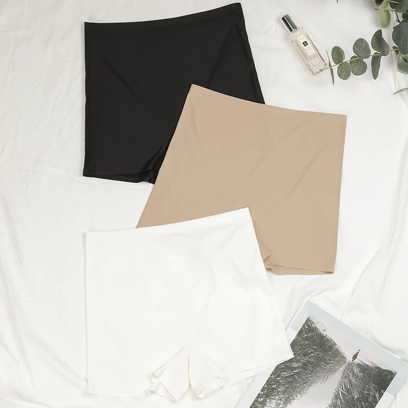 Seamless Ice Silk Women Shorts For Yoga And Sports Pants